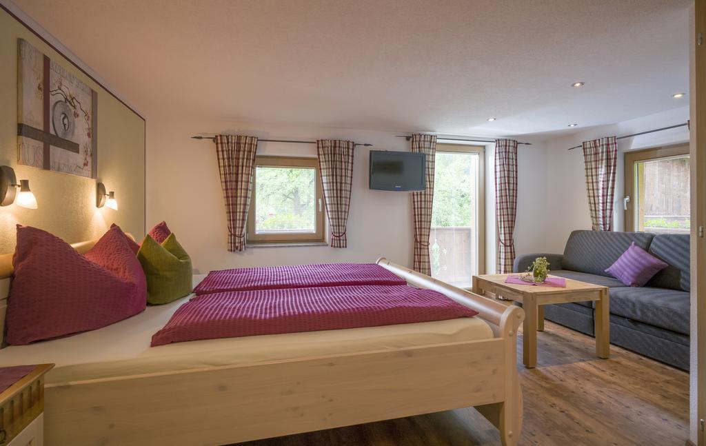 Hof Neuhaus Apartment Mayrhofen Luaran gambar