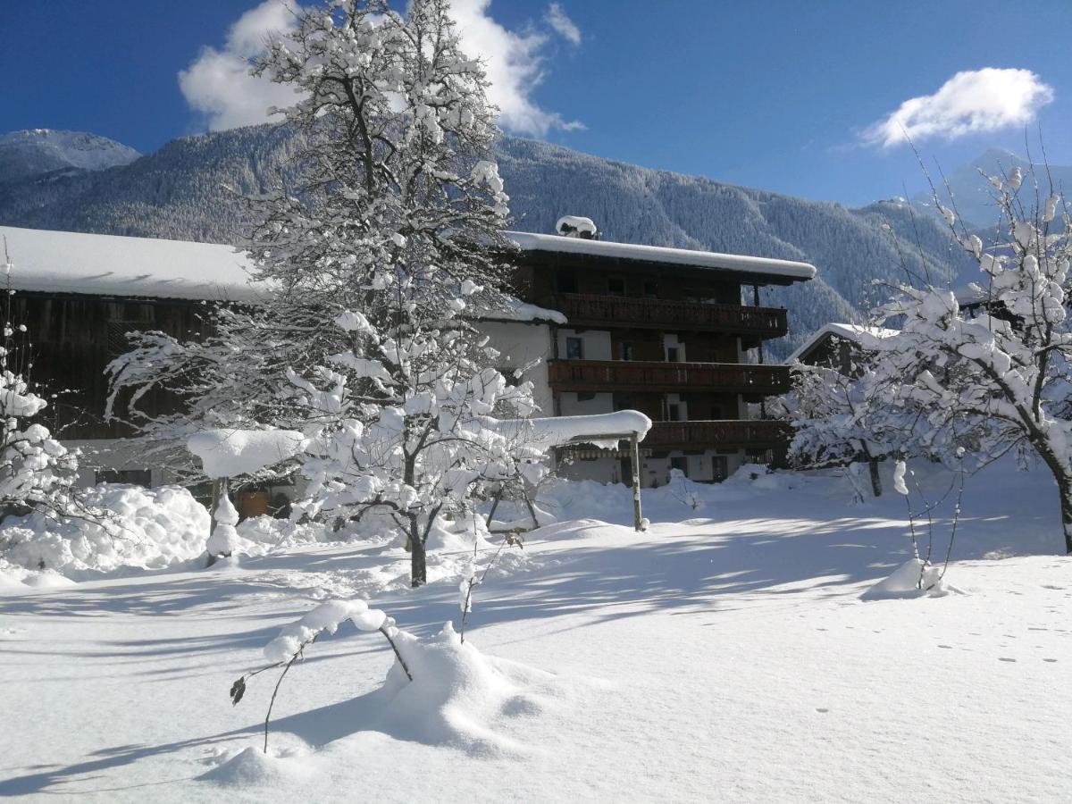 Hof Neuhaus Apartment Mayrhofen Luaran gambar